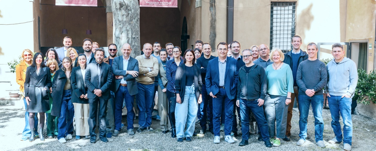 dhh summit milan large